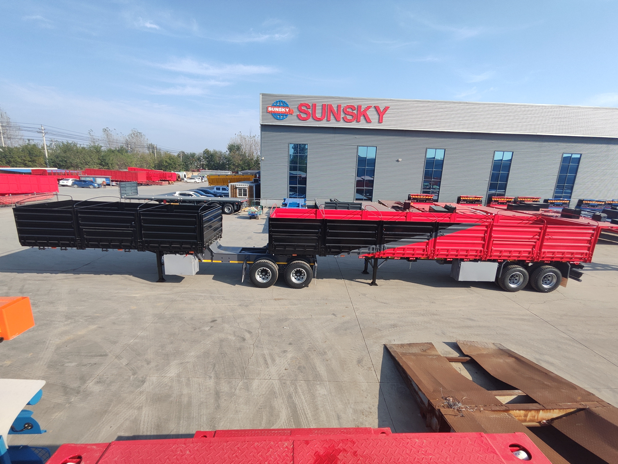 Xiamen Sunsky Vehicle Co.,Ltd - وحدات جر SINOTRUK - سنة: 2022, علبة السرعة: يدوي undefined: صورة 9