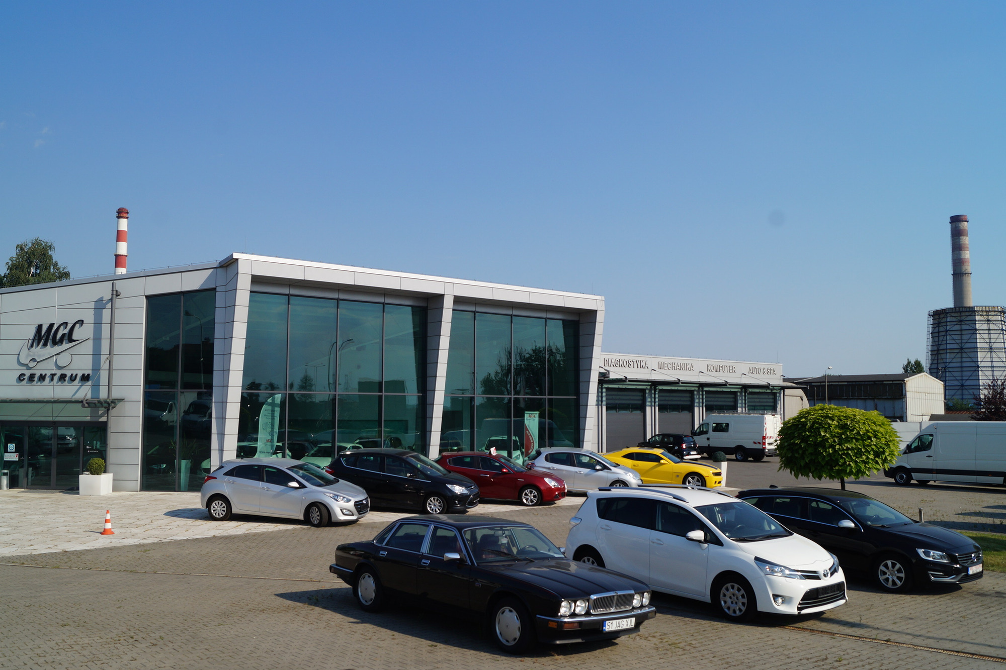 MGC CENTRUM SAMOCHODOW DOSTAWCZYCH - آليات المنفعة/ مركبات خاصة MERCEDES-BENZ - أوربية 4 undefined: صورة 7