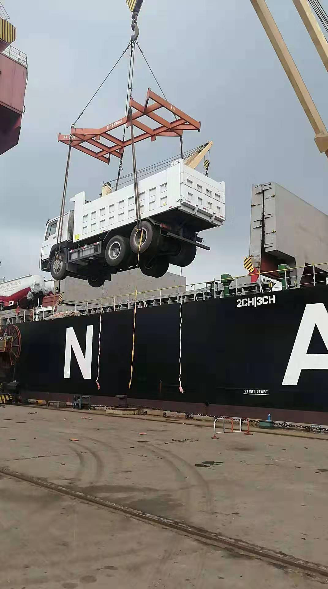 Shandong Guhong Auto Industrial CO., LTD - شاحنات - سنة: 2020 undefined: صورة 4