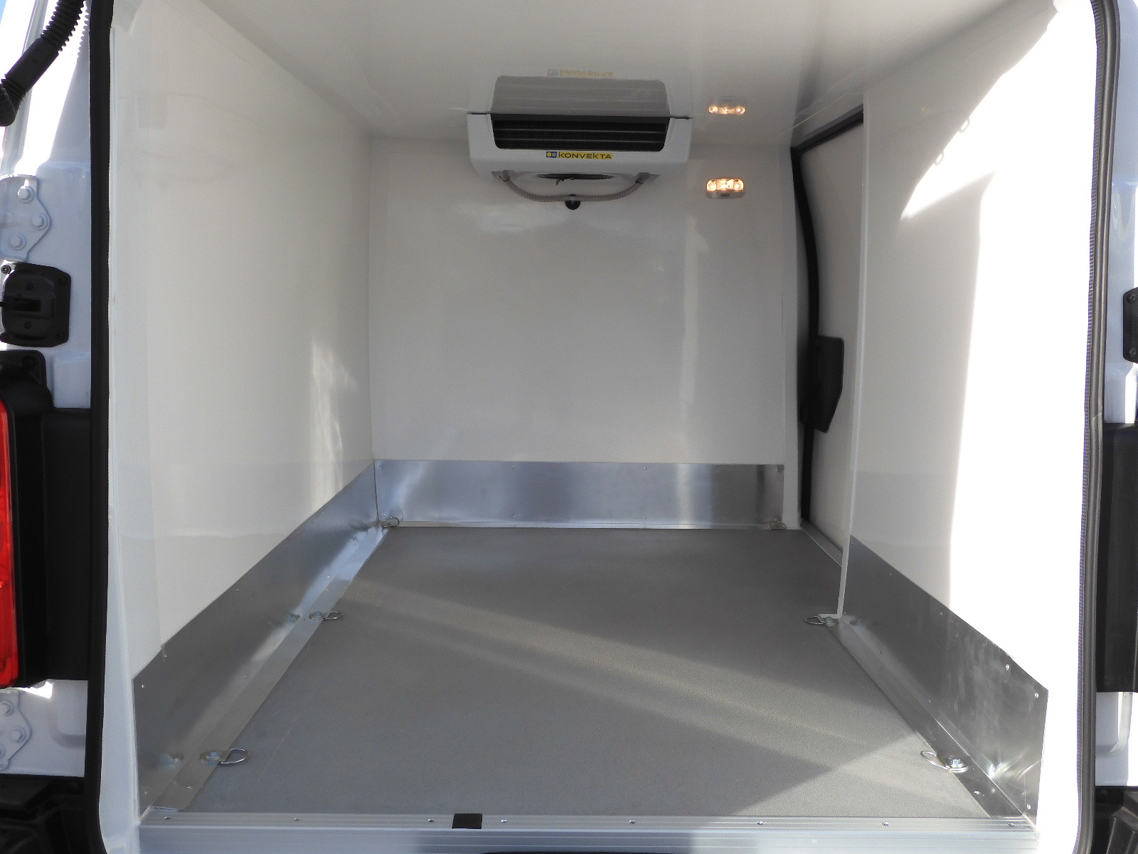 RINZ ROS d.o.o. (GmbH) - مركبات للبيع undefined: صورة 55