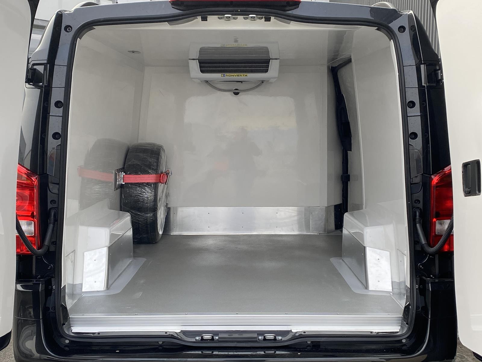 RINZ ROS d.o.o. (GmbH) - مركبات للبيع undefined: صورة 44