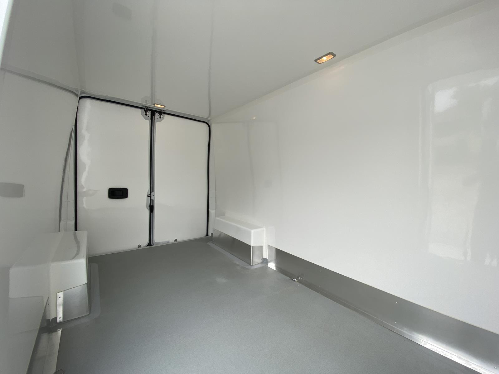 RINZ ROS d.o.o. (GmbH) - مركبات للبيع undefined: صورة 27