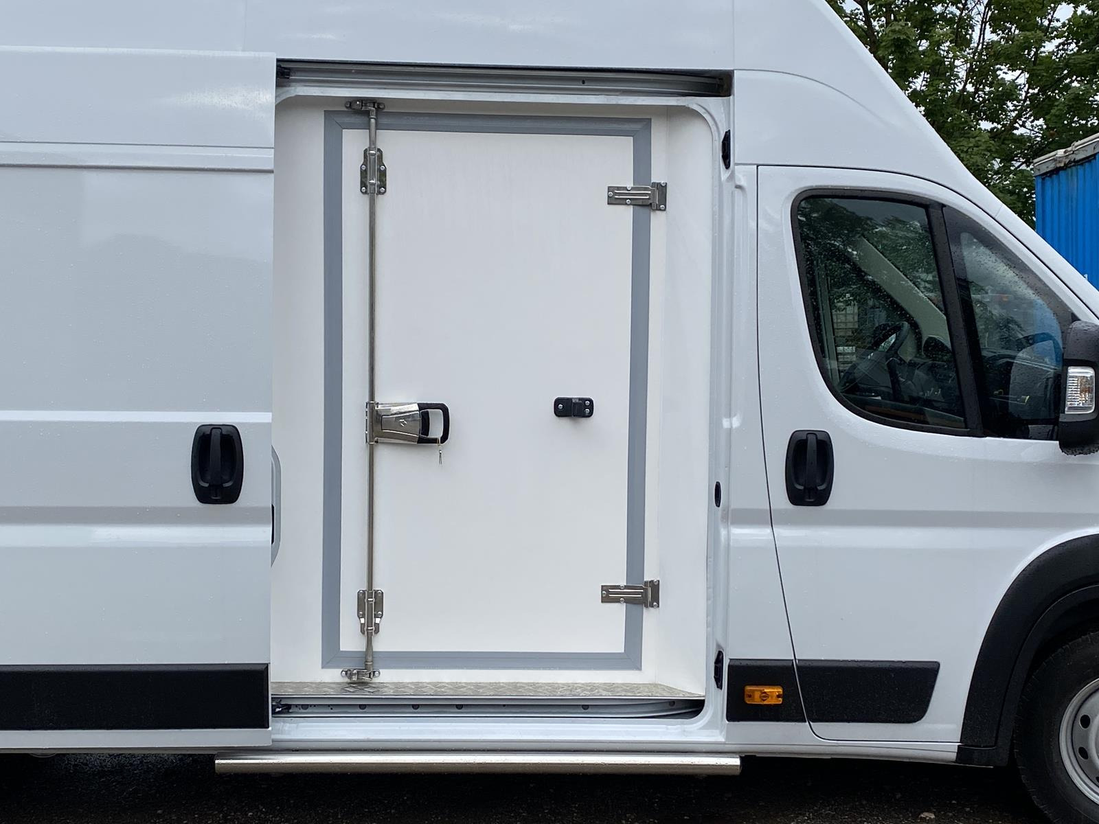 RINZ ROS d.o.o. (GmbH) - مركبات للبيع undefined: صورة 25