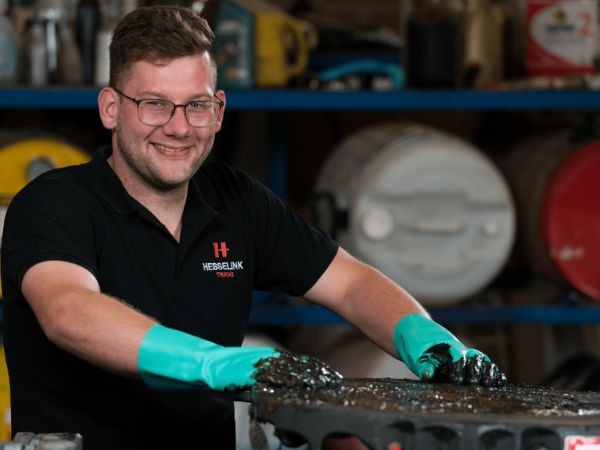 Hesselink Trucks B.V. - وحدات جر IVECO - سنة: 2012 undefined: صورة 3