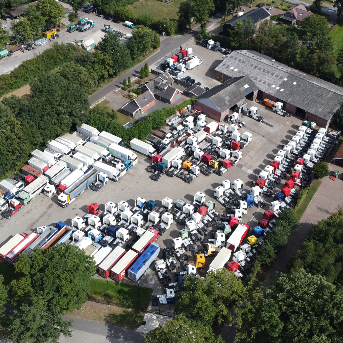 Hesselink Trucks B.V. - وحدات جر IVECO - سنة: 2012 undefined: صورة 7