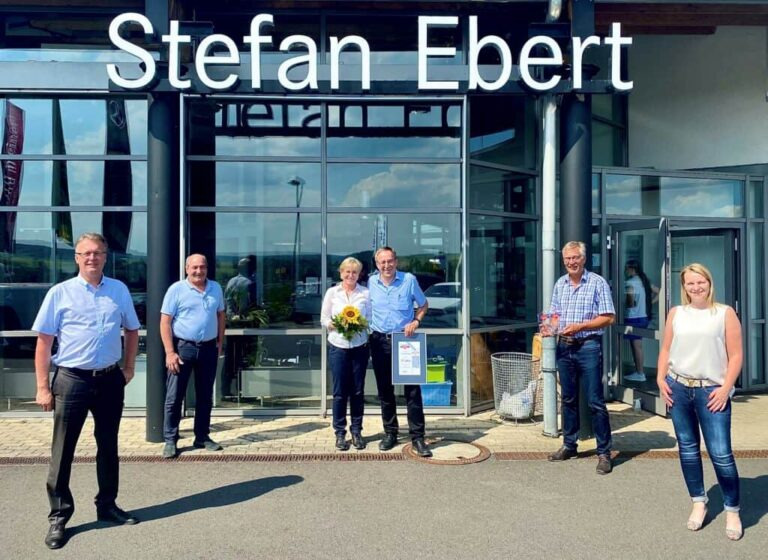 Stefan Ebert GmbH - شاحنات - سنة: 2023, علبة السرعة: أوتوماتيك, قلابة ثلاثية الإتجاه undefined: صورة 1
