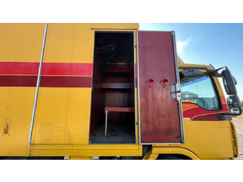 شاحنة نقل خيل MAN TGL 10.180 Euro 4  Pferdetransporter Horse MAN TGL 10.180 Euro 4  Pferdetransporter Horse: صورة 3
