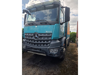 شاحنة قطع الأشجار MERCEDES-BENZ Arocs 2651