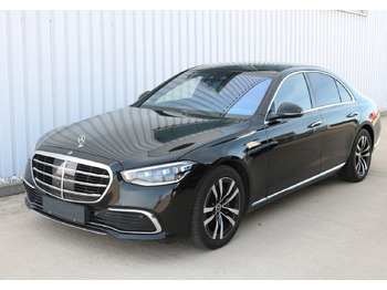 سيدان MERCEDES-BENZ