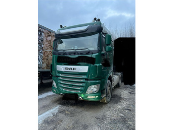 وحدة جر DAF XF 530