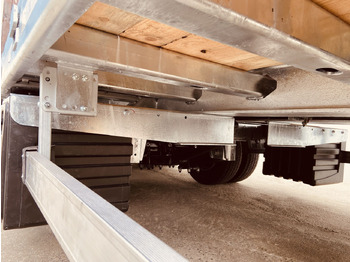 جديدة مقطورة مسطحة منخفضة لنقل المعدات الثقيلة Möslein TT 34 Zugrohr Gerade 34 t GG Tridem- Tieflader 3 Achs, gelenktNeufahrzeug: صورة 3 جديدة مقطورة مسطحة منخفضة لنقل المعدات الثقيلة Möslein TT 34 Zugrohr Gerade 34 t GG Tridem- Tieflader 3 Achs, gelenktNeufahrzeug: صورة 3