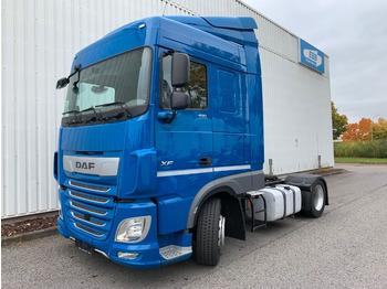 وحدة جر DAF XF 480