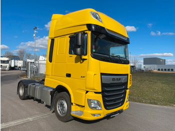 وحدة جر DAF XF 480
