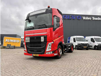 وحدة جر VOLVO FH