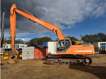حفارة DOOSAN DX300LC