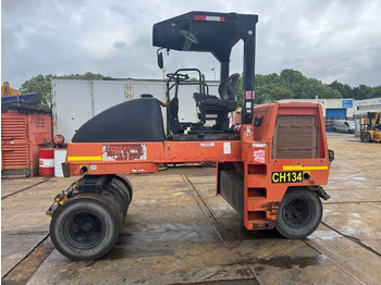 مدحلة هوائية DYNAPAC