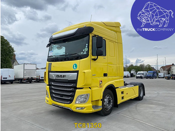 وحدة جر DAF XF