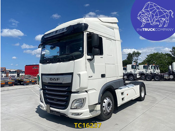 وحدة جر DAF XF