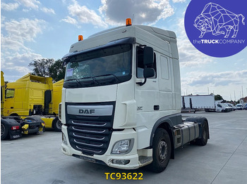 وحدة جر DAF XF