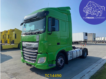 وحدة جر DAF XF