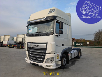 وحدة جر DAF XF
