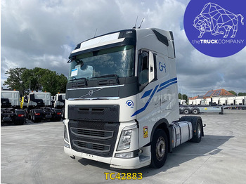 وحدة جر VOLVO FH 460