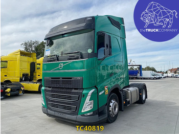 وحدة جر VOLVO FH 500