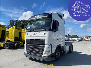 وحدة جر VOLVO FH 500