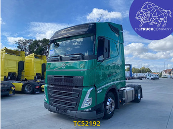وحدة جر VOLVO FH 500
