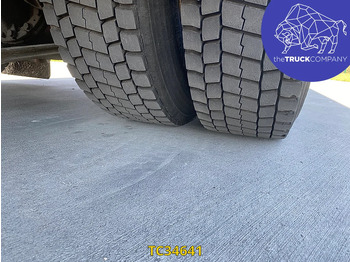 شاحنة الفريزر Volvo FM 330: صورة 4