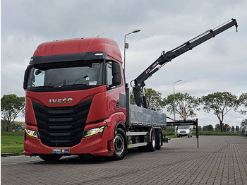 شاحنات مسطحة IVECO S-WAY
