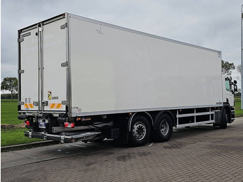 شاحنة الفريزر Scania P320 6X2*4 LAMBERET LIFT: صورة 3 شاحنة الفريزر Scania P320 6X2*4 LAMBERET LIFT: صورة 3