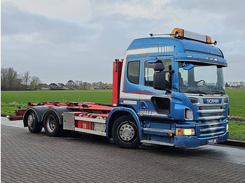 شاحنة ذات خطاف Scania P320 LOW ENTRY 6X2*4 HIAB: صورة 5