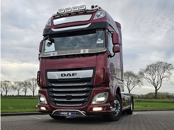 وحدة جر DAF XF 530