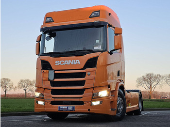 وحدة جر SCANIA R 450