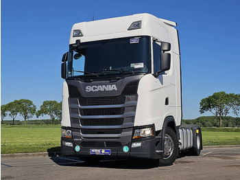 وحدة جر SCANIA S 450
