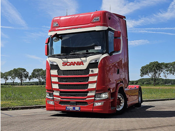 وحدة جر SCANIA S 540