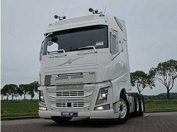 وحدة جر VOLVO FH 460