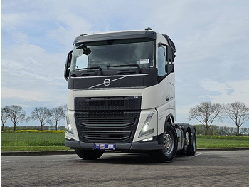 وحدة جر VOLVO FH 500