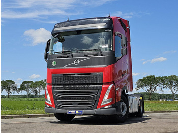 وحدة جر VOLVO FH 500