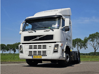 وحدة جر VOLVO FM9
