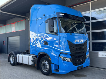 وحدة جر IVECO Stralis