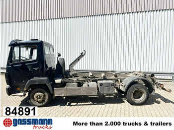 شاحنة ذات خطاف MERCEDES-BENZ LK 817