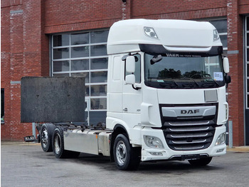 شاحنة هيكل كابينة DAF XF 530
