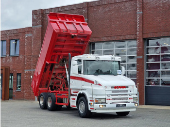 شاحنة قلاب SCANIA T124