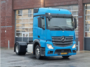 وحدة جر MERCEDES-BENZ Actros 1842