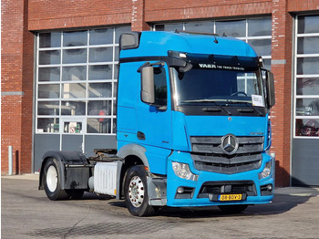 وحدة جر MERCEDES-BENZ Actros 1842