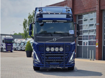Volvo FH 13.540 Globetrotter XL 6x2 - Retarder - Full air - 4.60 WB - I shift dual clutch Volvo FH 13.540 Globetrotter XL 6x2 - Retarder - Full air - 4.60 WB - I shift dual clutch: صورة 2