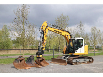 حفار زحاف Liebherr R914 COMPACT S | ROTOTILT | 3X BUCKET | DOZERBLADE: صورة 2