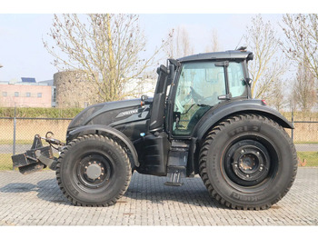 جرار Valtra T234 D UNLIMITED | FRONT PTO | 53 KM/H | FULL OPTION: صورة 2